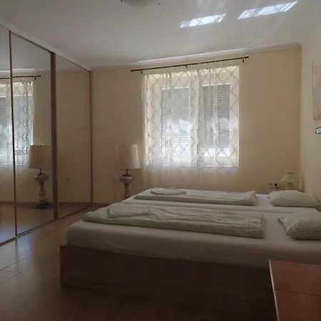 Vidakovics Panzio 3* Baja