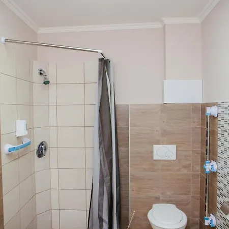 Vidakovics Panzio 3* Baja